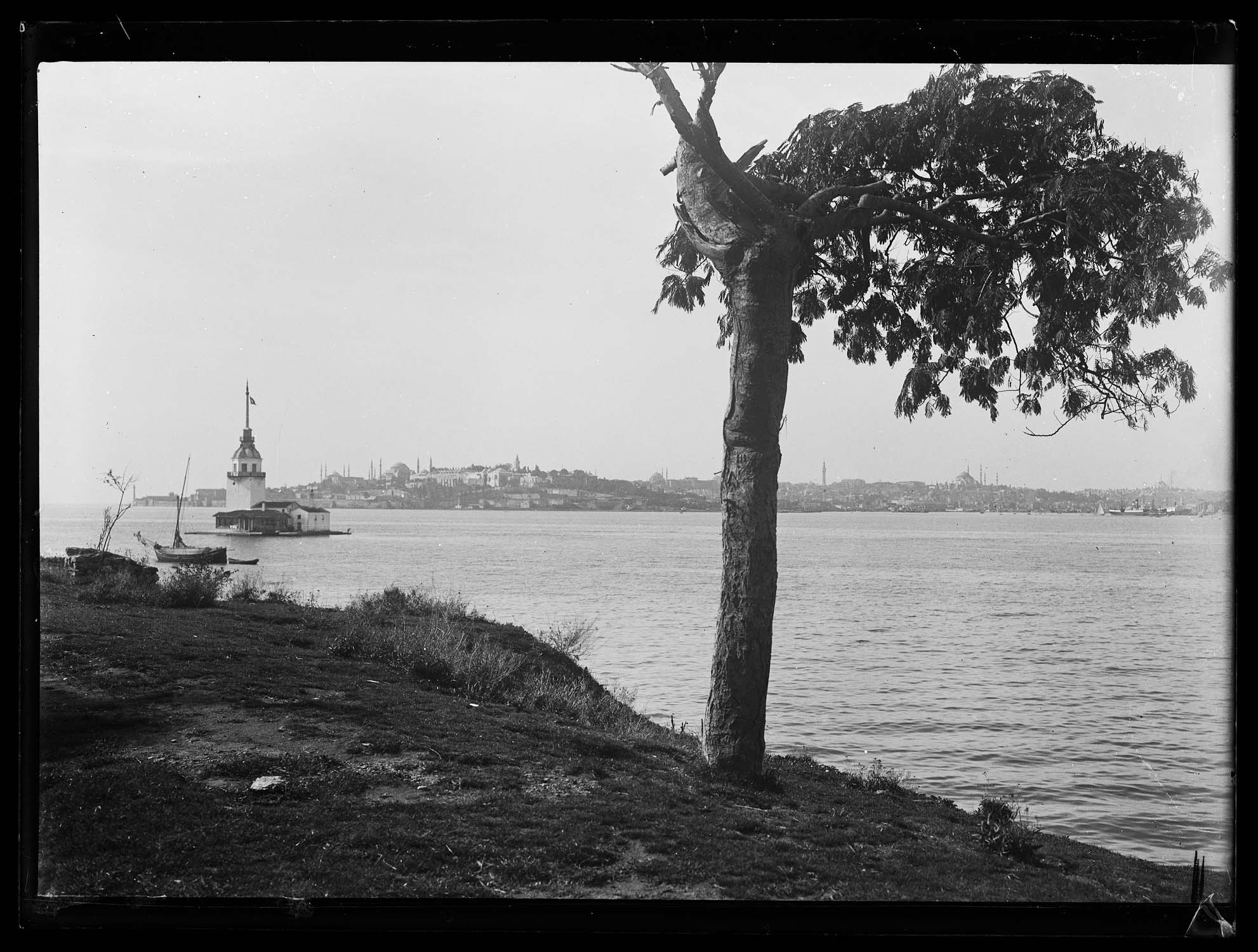 Vue depuis la rive